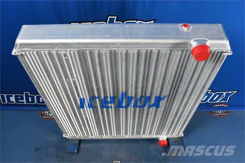 Volvo L90, L90B, L90C, L90D Radiator # 890922 Radiatorer