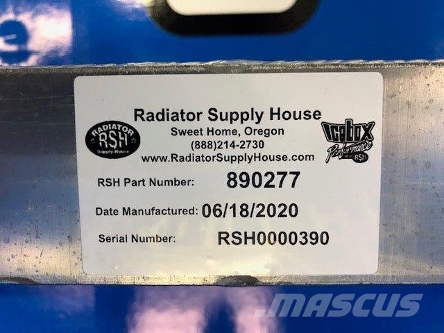 Volvo Oil Cooler # 890277 散热器