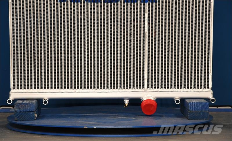 Volvo Radiator # 607022 Radiatorer