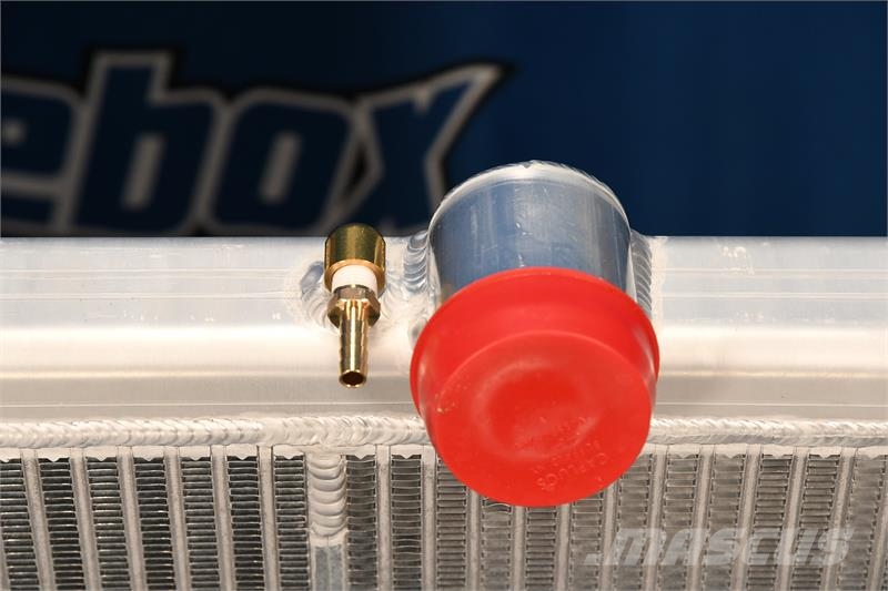 Volvo Radiator # 607022 Radiatorer