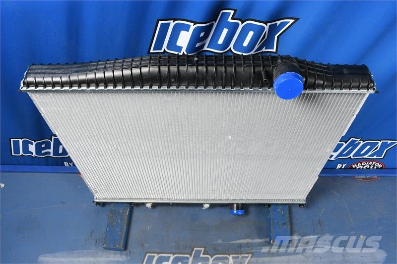 Volvo Radiator # 607041 Radiatorer