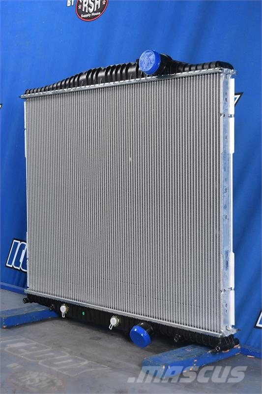 Volvo Radiator # 607041 Radiatorer