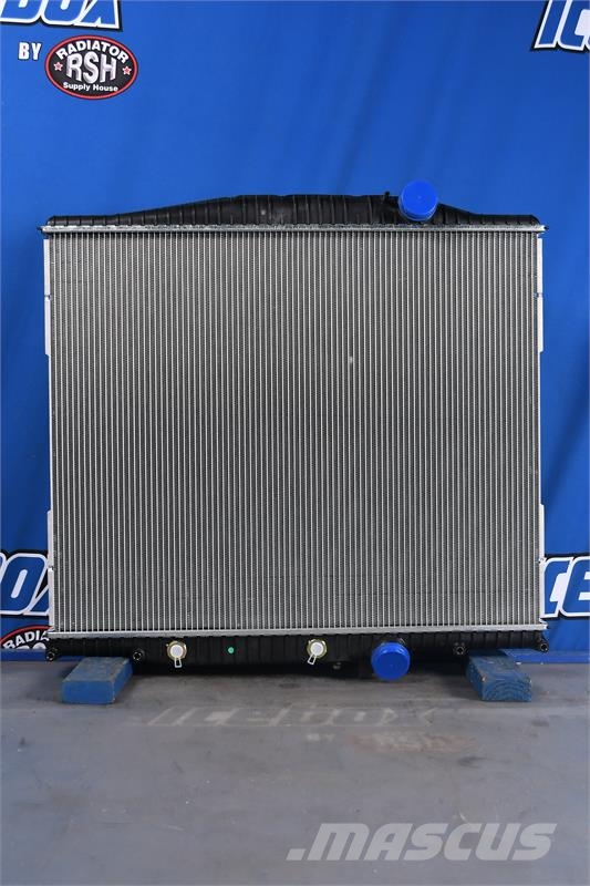 Volvo Radiator # 607041 Radiatorer
