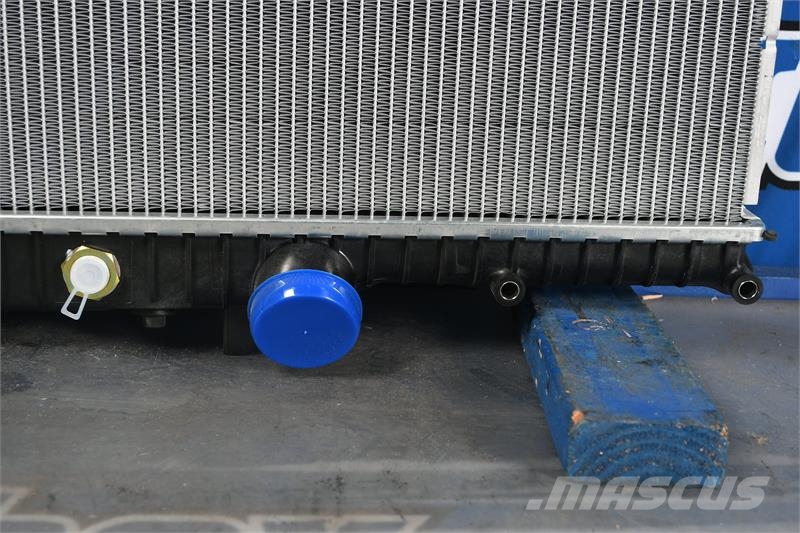 Volvo Radiator # 607041 Radiatorer