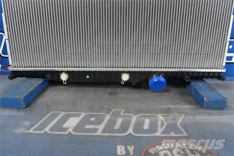 Volvo Radiator # 607041 Radiatorer