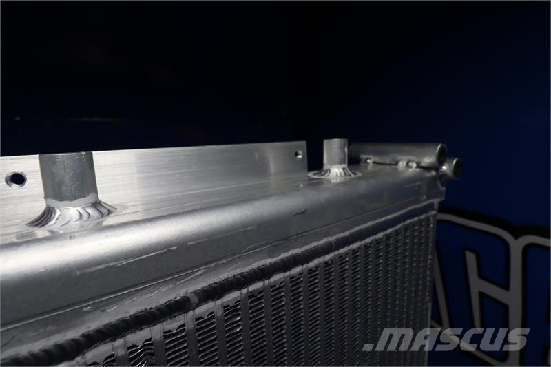 Volvo Radiator # 607051 Radiatorer