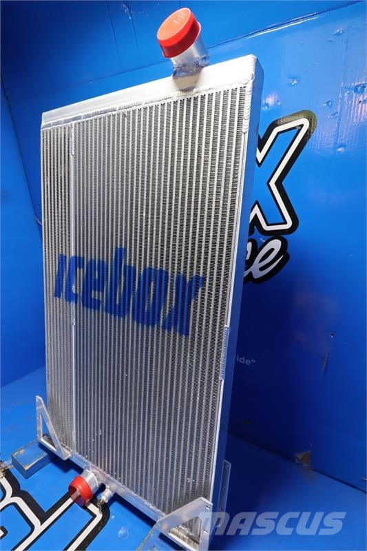 Volvo Radiator # 607063 Radiatorer