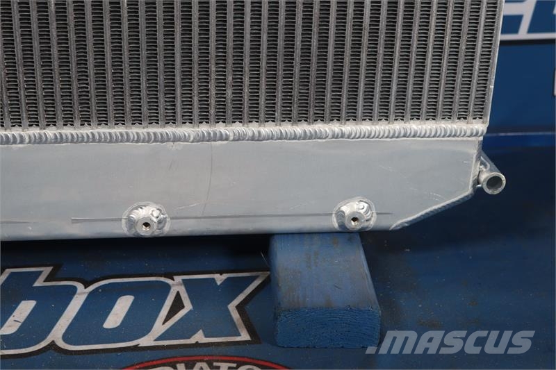 Volvo VNL, VNM Radiator # 607047 Radiatorer