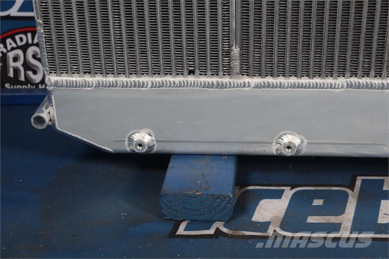 Volvo VNL, VNM Radiator # 607047 Radiatorer