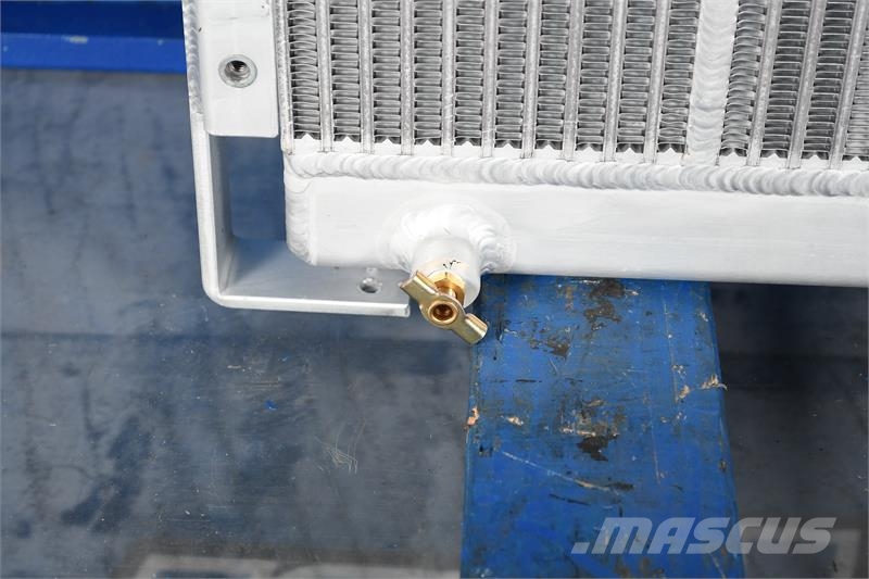 Weiss McNair JD80 Radiator # 820117 Radiadores