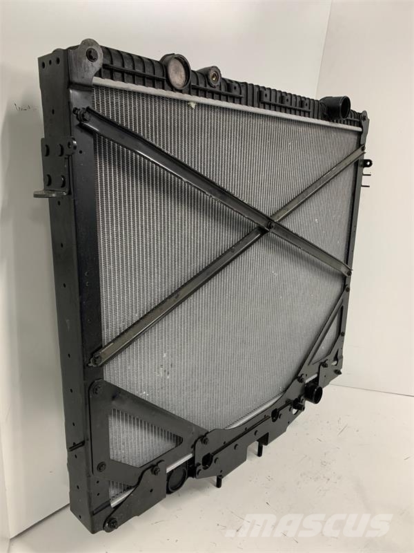 Western Star 4900FA, EX Radiator # 608021 مشعات