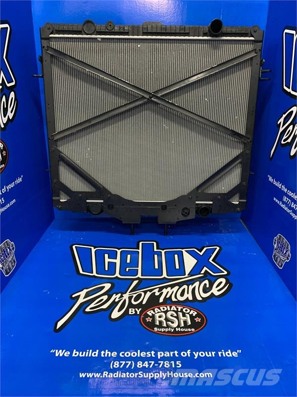 Western Star 4900FA, EX Radiator # 608021 مشعات