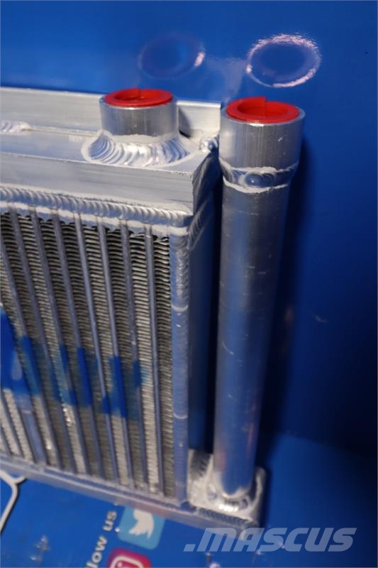 Western Star Oil Cooler # 601576 Radiatori