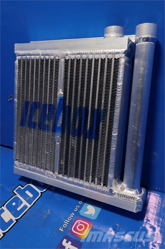Western Star Oil Cooler # 601576 Radiatori