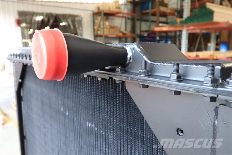 Western Star Radiator # 608009 مشعات