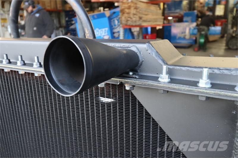 Western Star Radiator # 608041 Radijatori