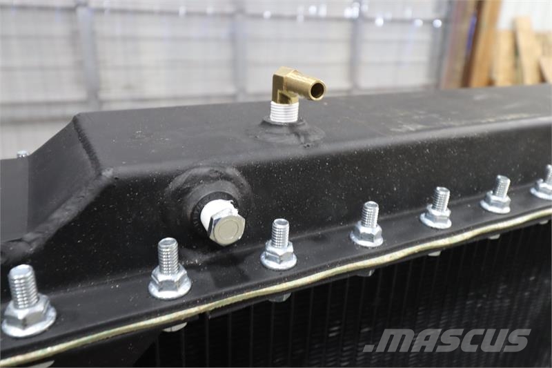 Western Star Radiator # 608010 Radiadores
