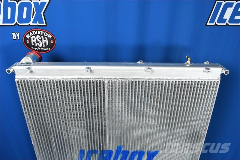 Western Star Radiator # 601131 مشعات