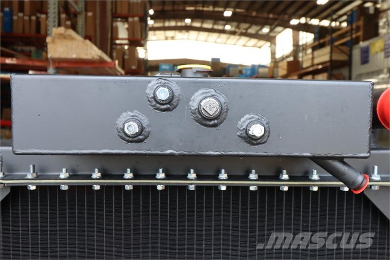 Western Star Radiator # 608002 Radiadores