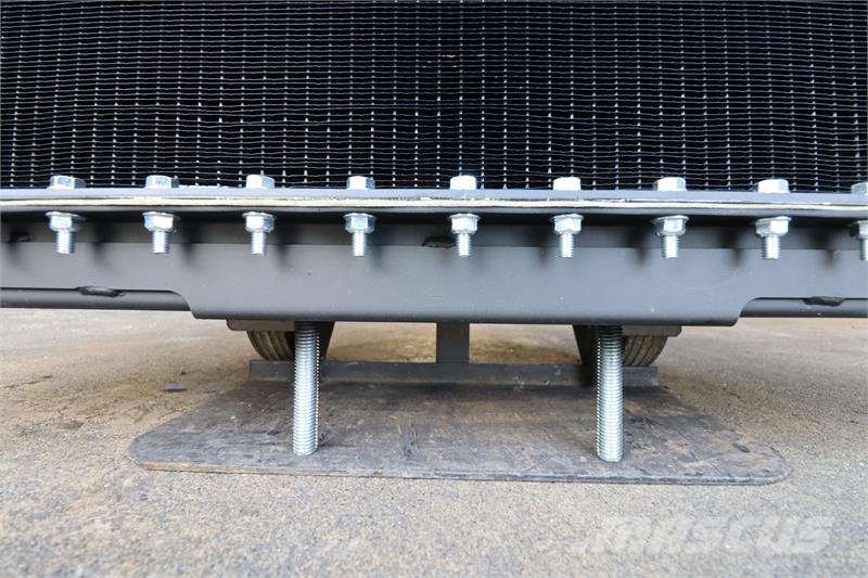 Western Star Radiator # 608041 Radijatori