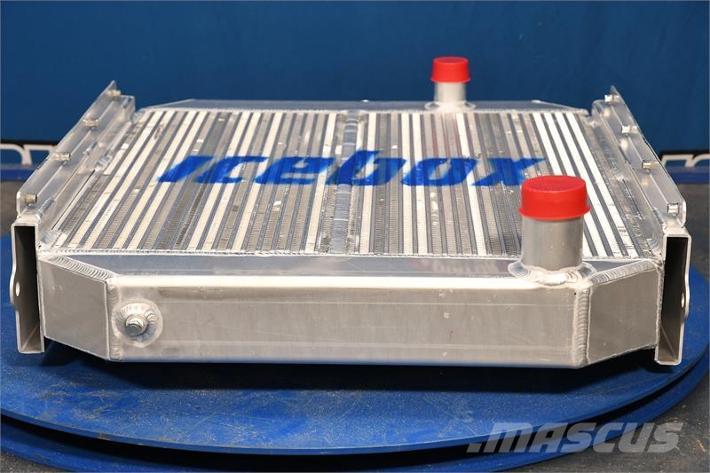 White Tractor, 6124, 6125, 6145 Radiator # 820318 Radiatoare