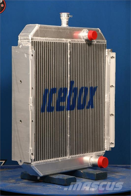 White Tractor, 6124, 6125, 6145 Radiator # 820318 Radiatoare