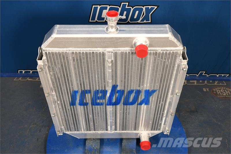 White Tractor, 6124, 6125, 6145 Radiator # 820318 Radiatoare