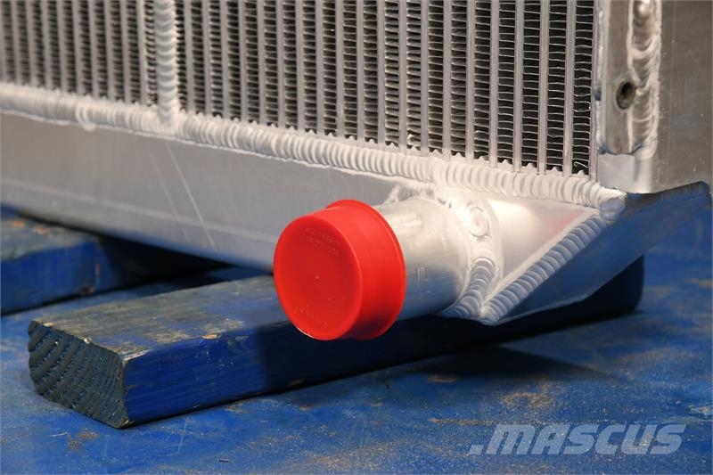 White Tractor, 6124, 6125, 6145 Radiator # 820318 Radiatoare