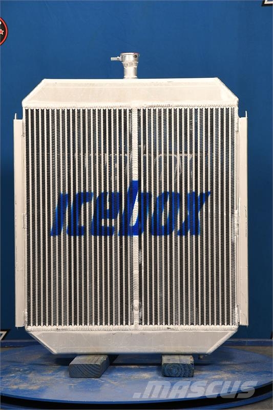 White Tractor, 6124, 6125, 6145 Radiator # 820318 Radiatoare