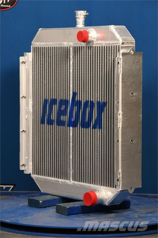 White Tractor, 6124, 6125, 6145 Radiator # 820318 Radiatoare