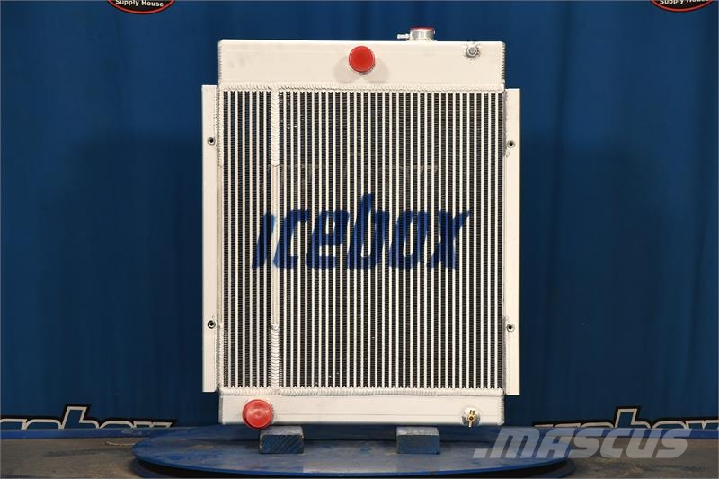 WILLMAR 6200 Radiator # 820113 Radiadores