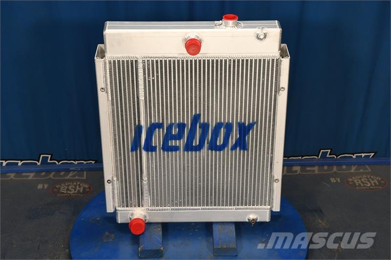 WILLMAR 6200 Radiator # 820113 Radiadores