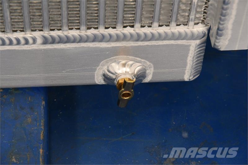 WILLMAR 6200 Radiator # 820113 Radiadores
