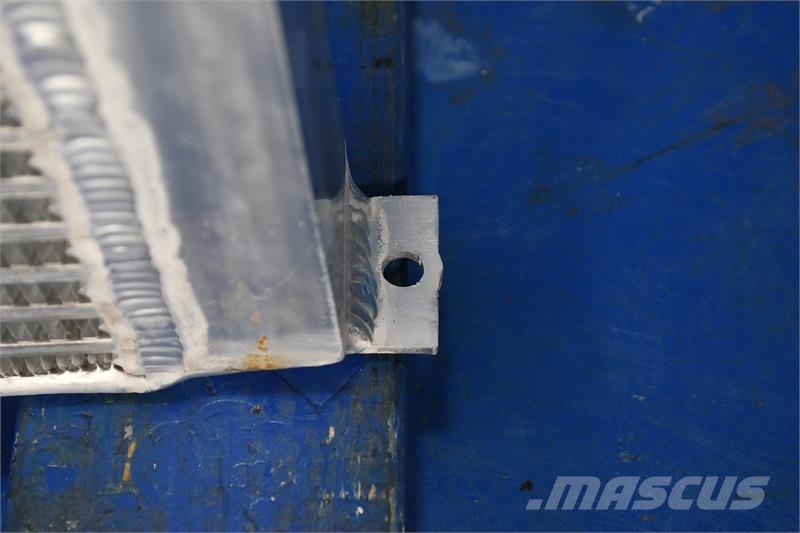 Yanmar B7 Oil Cooler # 890512 مشعات