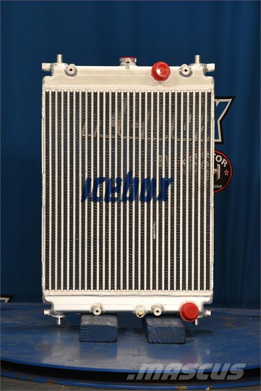 Yanmar SV40 Radiator # 890933 Radiadores