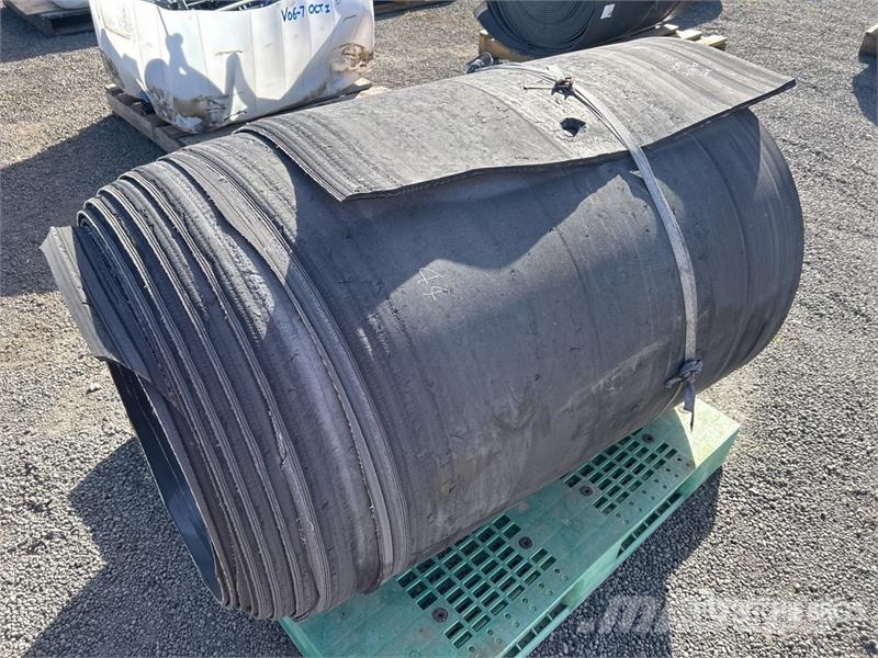 1 m Fibre Reinforced Rubber Other components