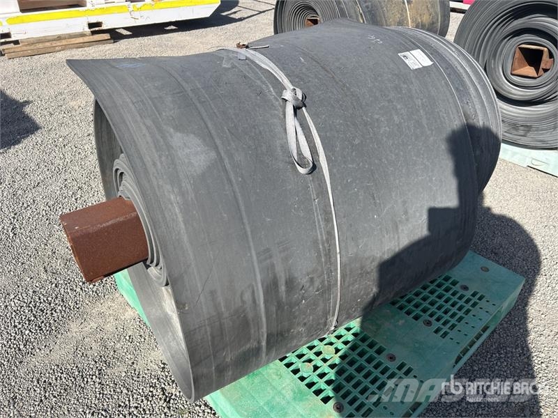 1 m Fibre Reinforced Rubber Other components
