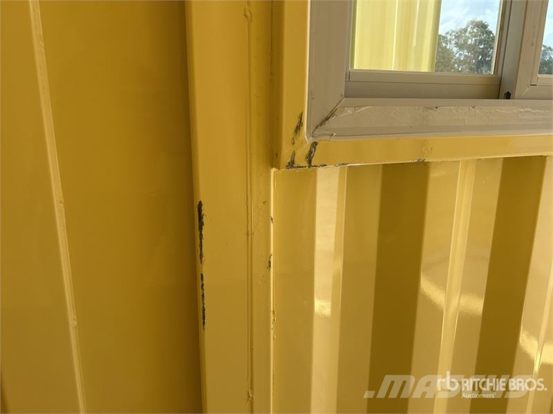  10 ft Storage Container (Unused) Контейнери для зберігання