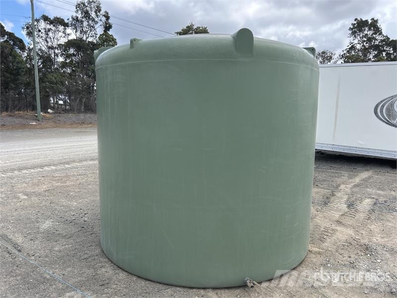 10000 L Poly Water Tank Üzemanyag- és adaléktartályok