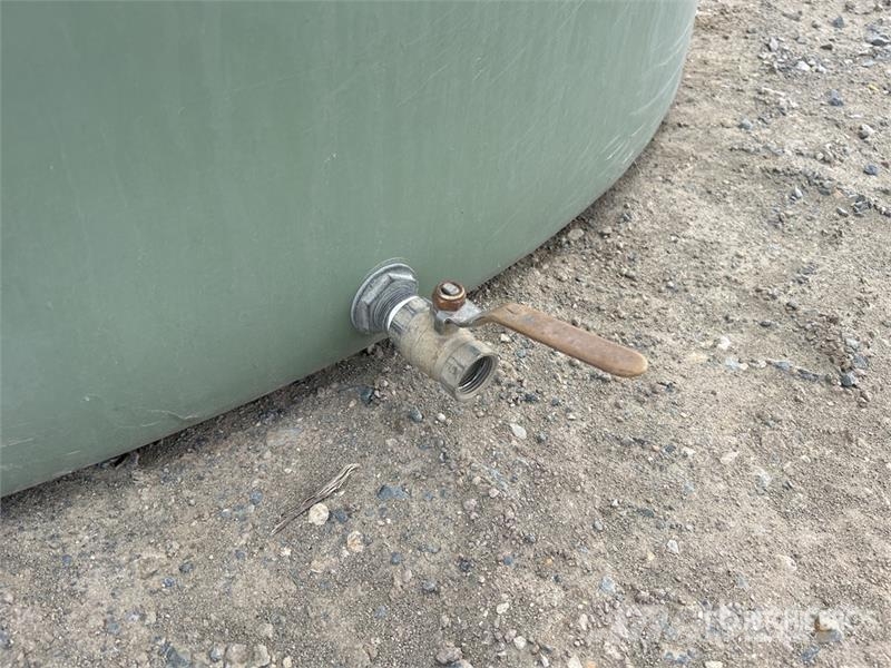 10000 L Poly Water Tank Üzemanyag- és adaléktartályok
