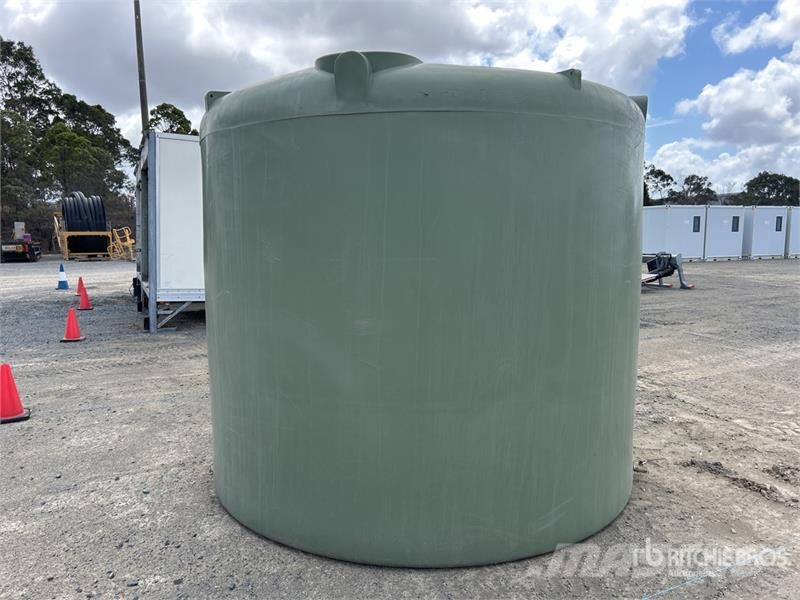 10000 L Poly Water Tank Üzemanyag- és adaléktartályok