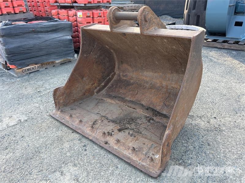  1150 mm Q/C Cleanup Excavator Bucket - Fits Case C دلاء