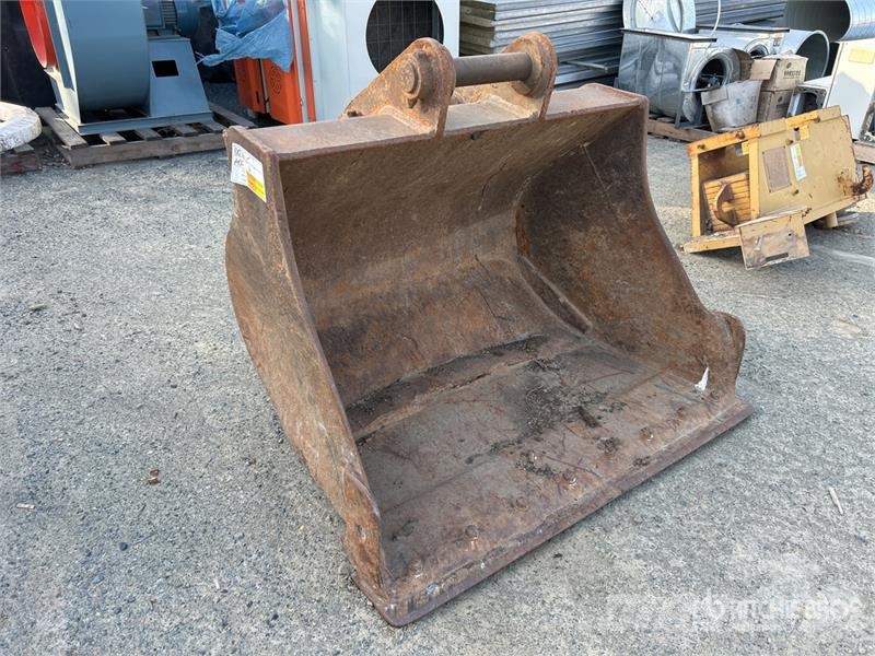  1150 mm Q/C Cleanup Excavator Bucket - Fits Case C دلاء