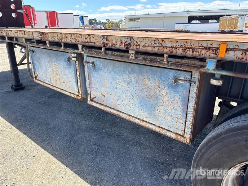 12.5 m Tri/A Flatbed Trailer Flatbed/Dropside trailers