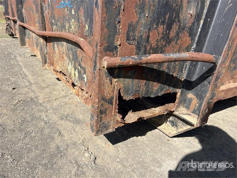 12 m3 Hook-Lift Waste Container معدات البناء - غير ذلك