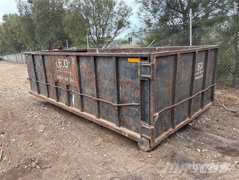 12 m3 Roll-Off Container Īpaši konteineri