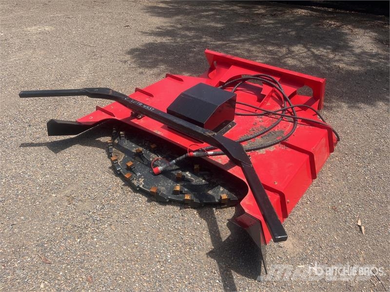  1600 mm Disc Skid Steer Mulcher (Unused) ماكينات تقطيع أخشاب الحراجة