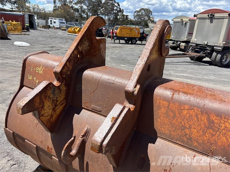 1850 mm Cleanup Excavator Bucket Buckets