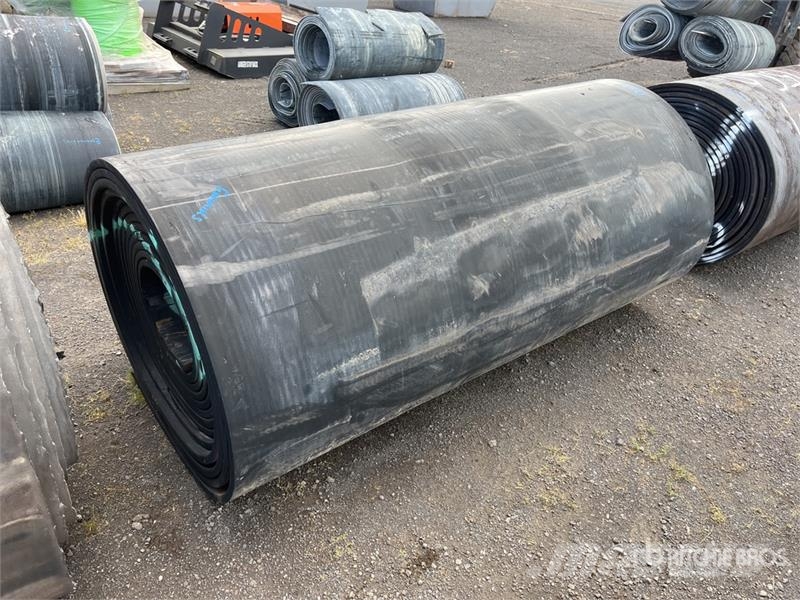 1945 mm x 25 mm Rubber Muu