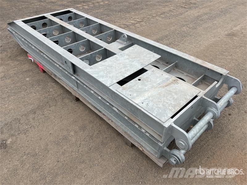 2.65 m Galvanized Trailer Ramps Other components